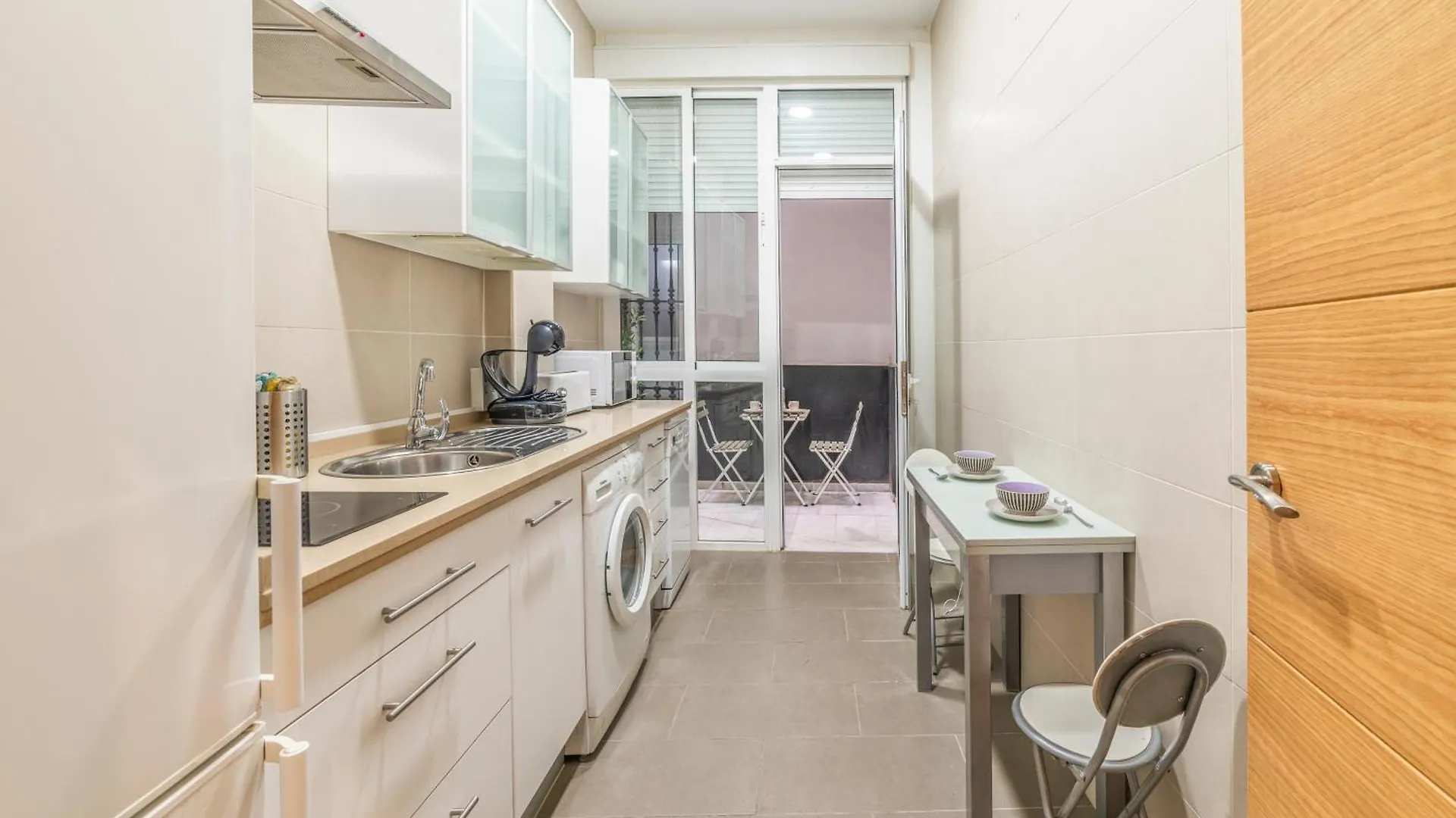 Zaragoza 66, By Homing U Apartment Seville