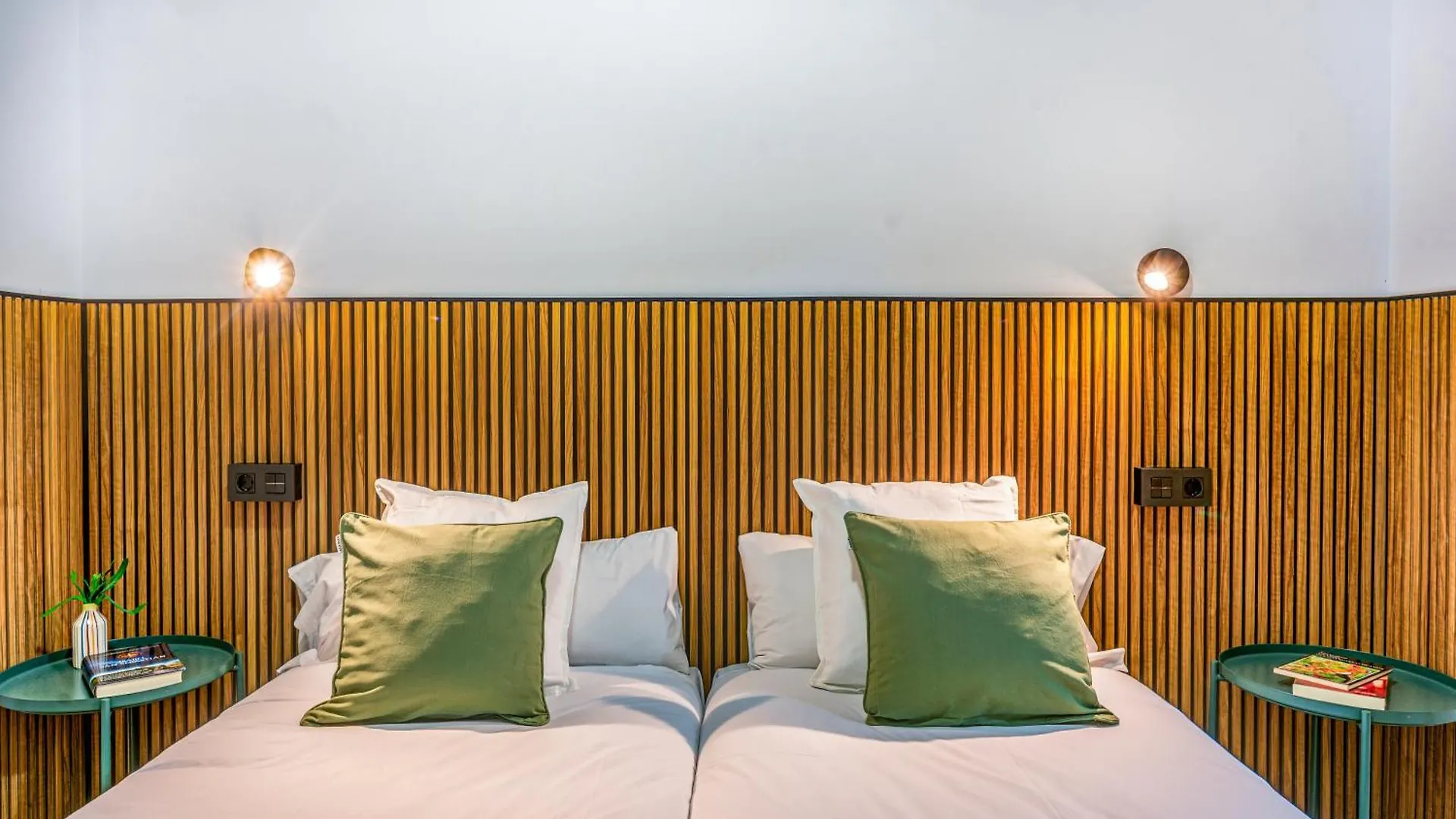 Zaragoza 66, By Homing U Apartment Seville 0*,  Spain